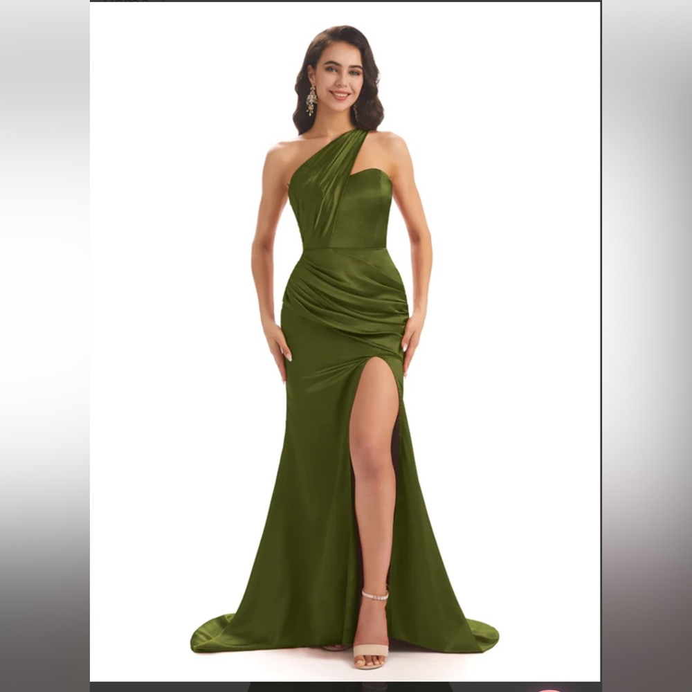 Sexy Soft Satin Side Slit One Shoulder Floor-Length Mermaid Bridesmaid Dresses